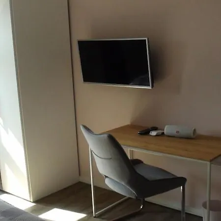 Bi De Kuehlung Comfortable Vacation Apartment